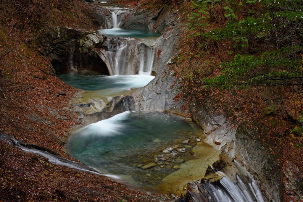 西沢渓谷で紅葉もみじ狩り 見頃時期など紹介 通行止め 情報発信ブログサイト Blue Rose